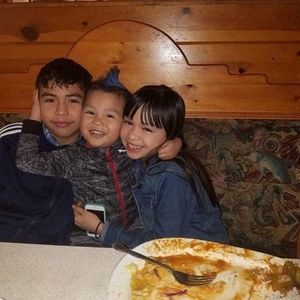 Meet your Posher, Mari